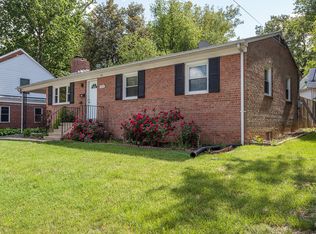 1216 N Frederick St, Arlington, VA 22205