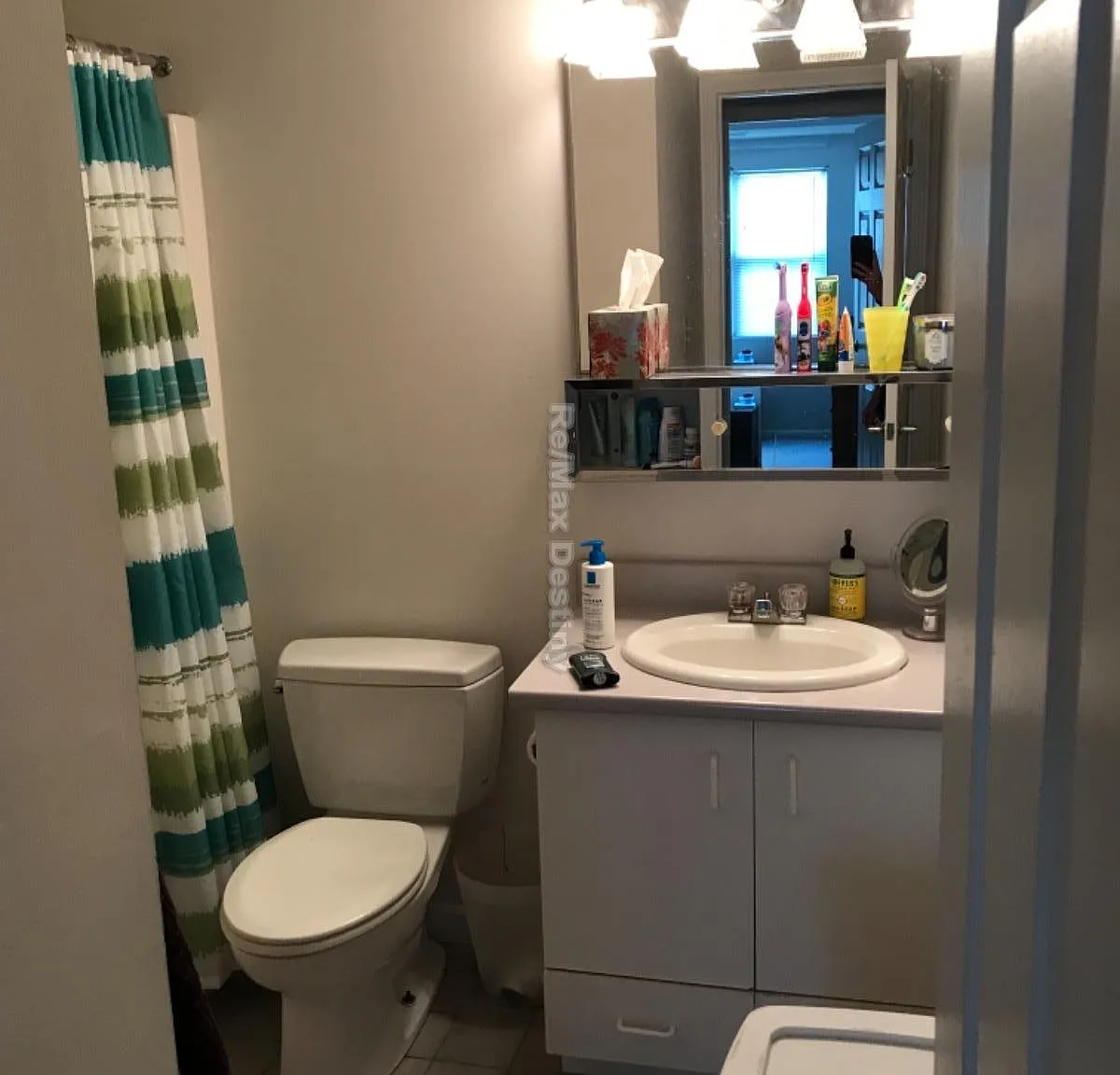 2 bed, 2.0 bath, 980 sqft, $3,795 — Photo 3