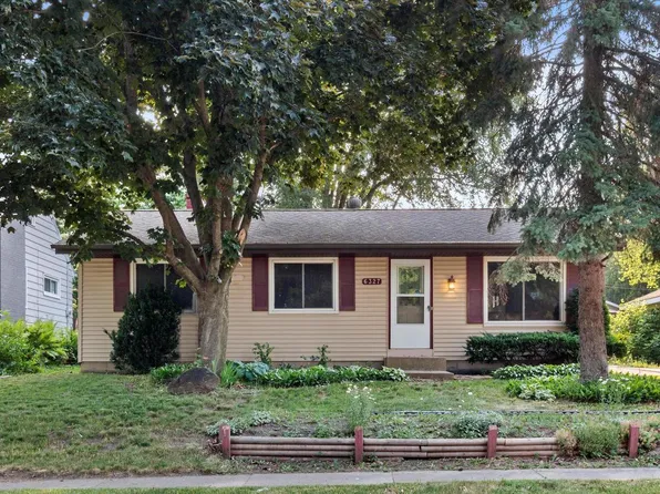 6327 North 102nd STREET, Milwaukee, WI 53225