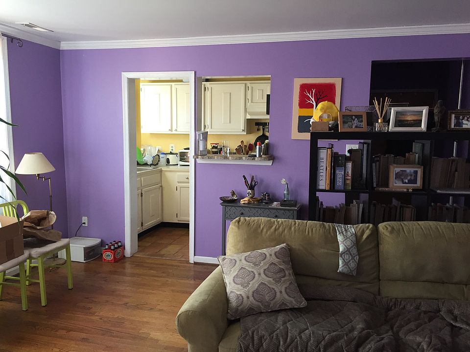 2nd image of 1661 Park Rd NW APT 204
