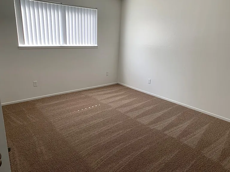 Shannon South Apartments — Photo 22