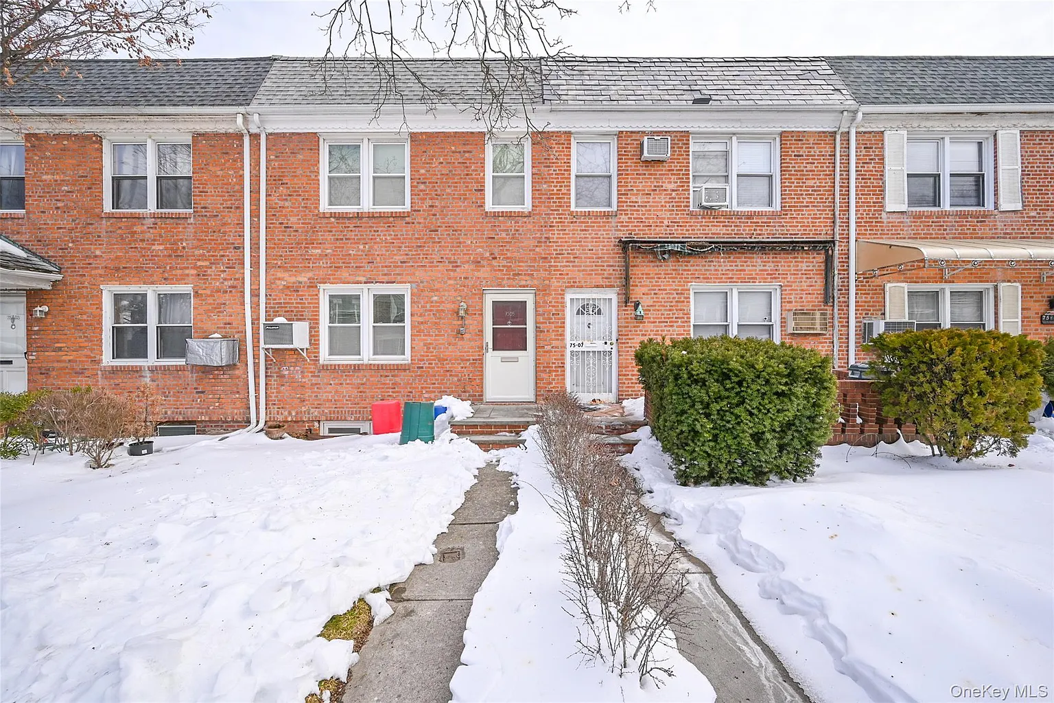 75-05 168th Street photo 1