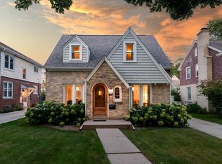2938 N 70th St, Milwaukee, WI 53210