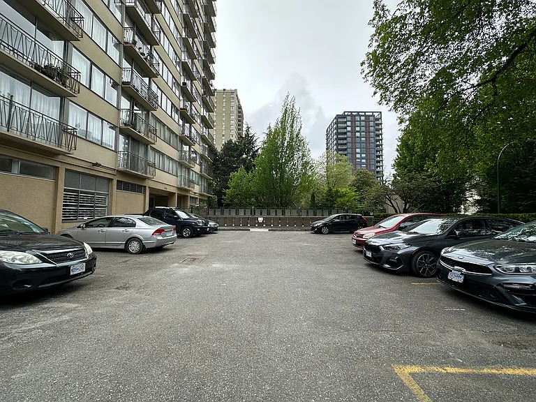 1100 Jervis St #1906 — Photo 38