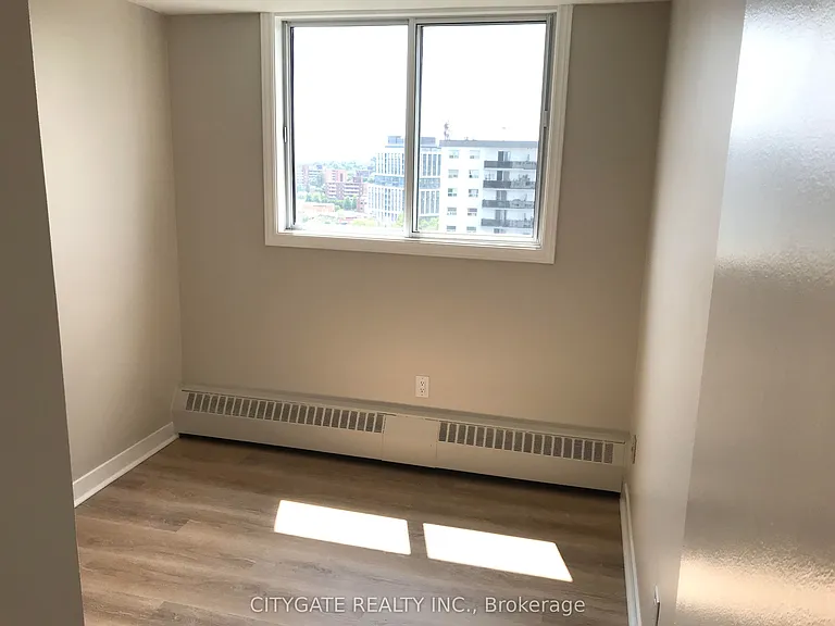 1100 Caven St #Penthouse 10 — Photo 12