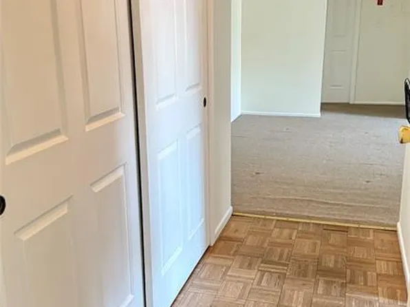 324 Sharon Ct #324, Woodbridge, NJ 07095