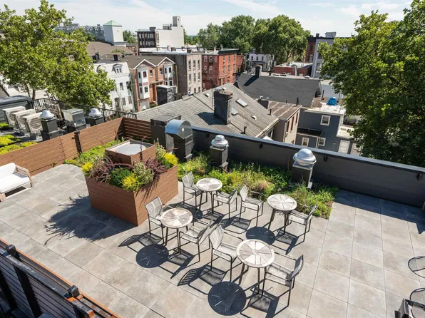 328 Pacific Avenue image 40 of 43