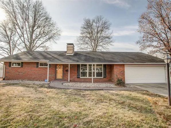 2209 Wedgewood Dr, Alton, IL 62002