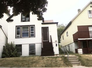 2506 S 8th St, Milwaukee, WI 53215