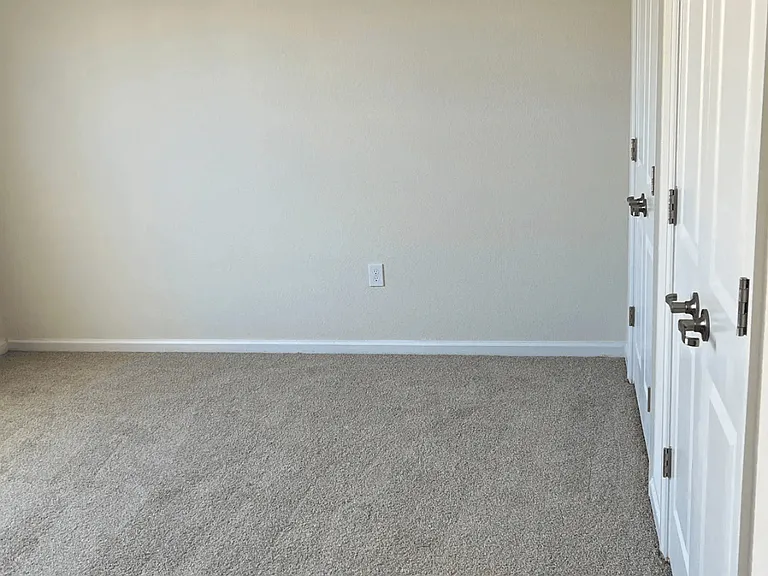 Belmont at Tryon Apartments — Photo 50