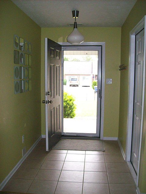 1st image of 114 Belle Boyd Dr