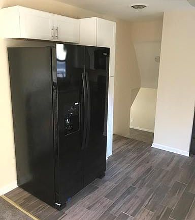 4th image of 310 Phelps Ave