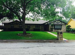 4504 Castle Combe Pl, North Richland Hills, TX 76180