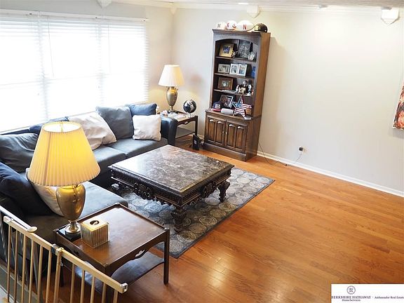 3rd image of 2320 S 118th Ct