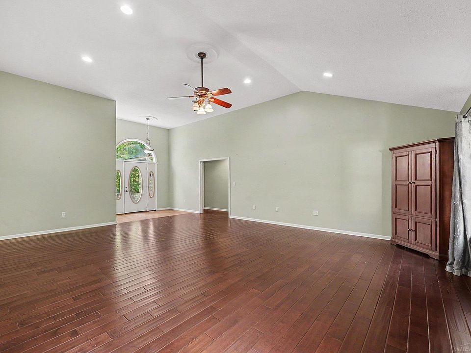 341 Nolan Rd, photo 11