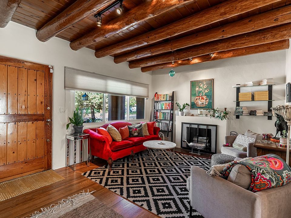 1st image of 1950 San Ildefonso Rd