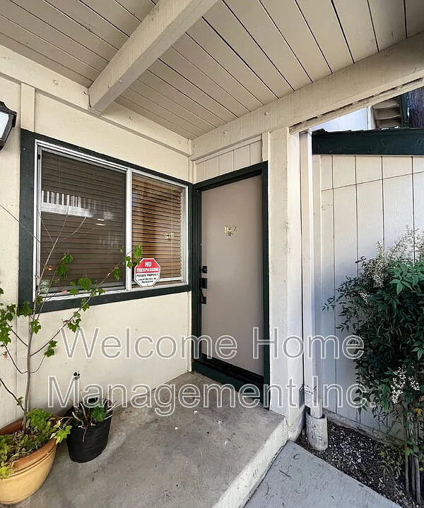 5460 Concord Blvd #D2