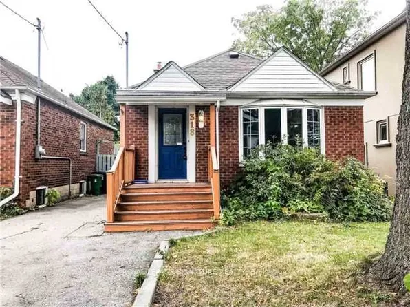 318 Woodmount Ave, Toronto, ON M4C 4A3