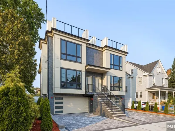 59 Lincoln Ave, Cliffside Park, NJ 07010