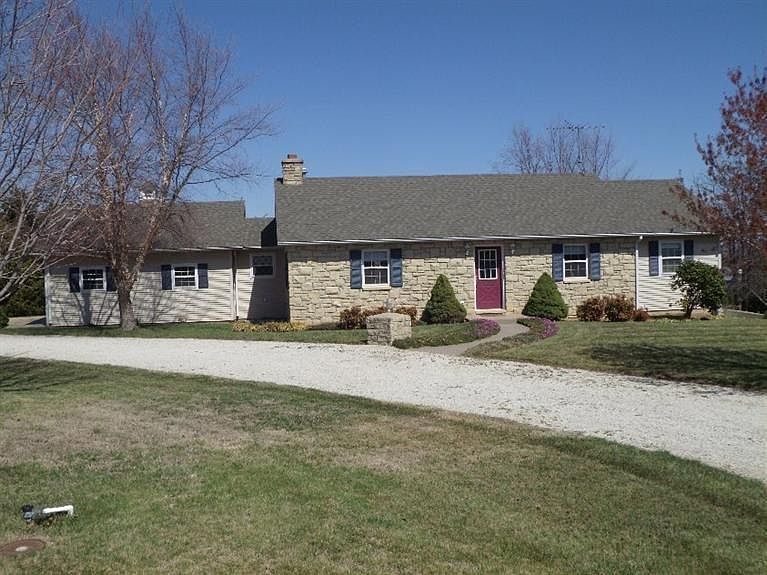 1st image of 30326 Hillcrest Dr