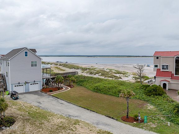 2nd image of 2389 New River Inlet Road