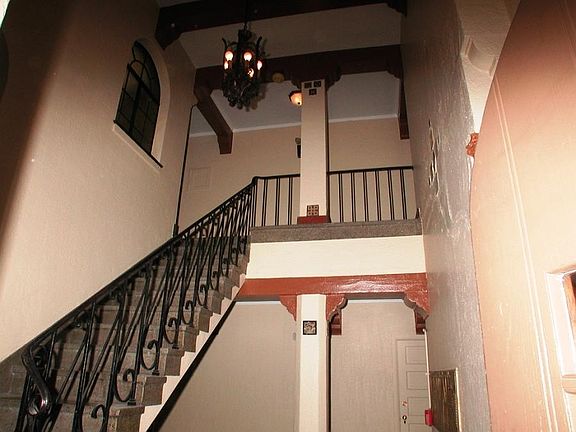 5th image of 818 W Moss Ave APT J1