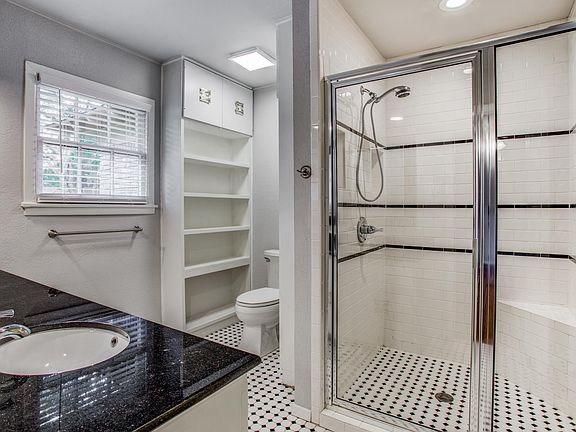5th image of 6491 Waverly Way