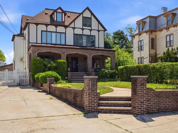 104 Broadway Floor 1, Bayonne, NJ 07002