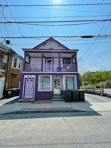 425 Main St #FRONT Photo 1 425 Main St #FRONT Photo 1
