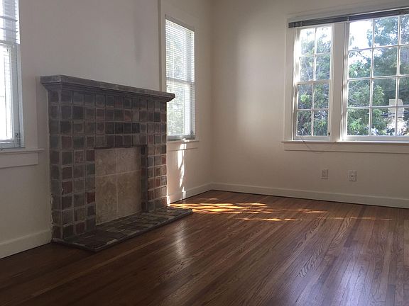 4th image of 425 E Anapamu St APT C