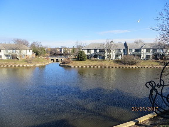 3rd image of 1722 N Emerald Bay Unit 8