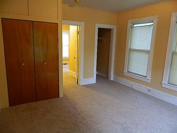 3rd image of 510 E Graham St APT 3