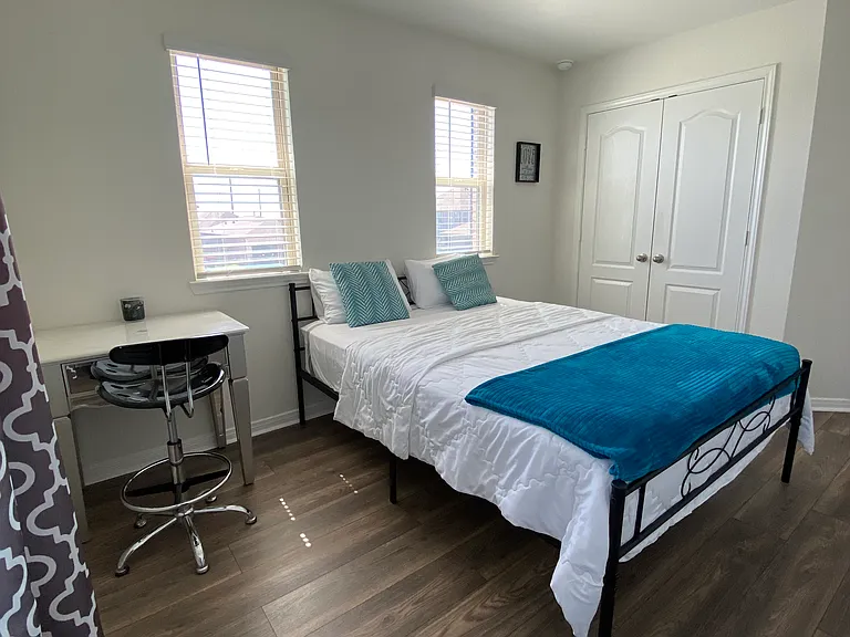 1307 Oroville Ct — Photo 5