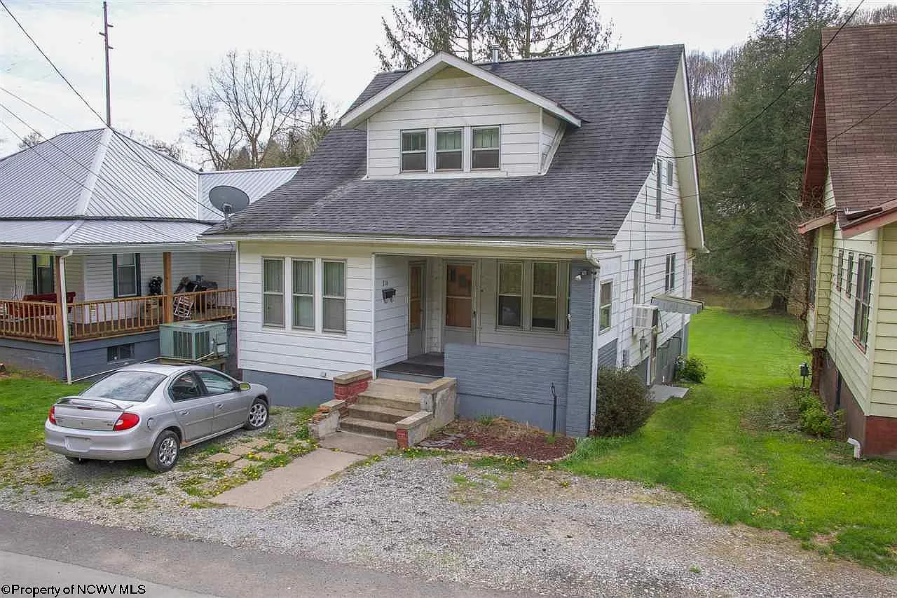 316 S River Ave photo 1