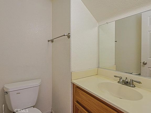 3rd image of 1708 S Angel Ct