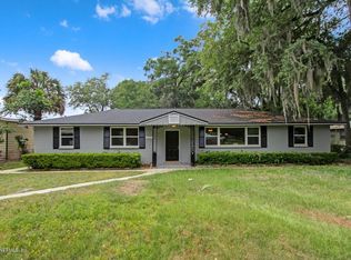 6161 Hyde Park Cir, Jacksonville, FL 32210
