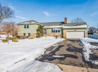 116 Fox Blvd, Massapequa, NY 11758