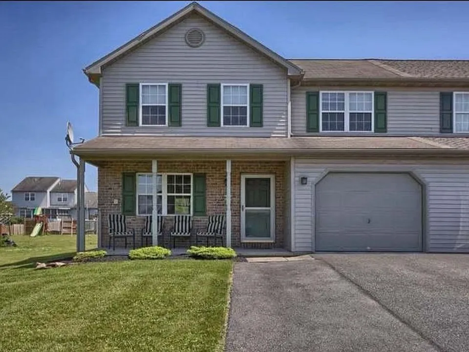 312 Galean Dr