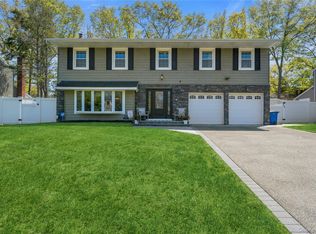 50 Abbot Road, Smithtown, NY 11787