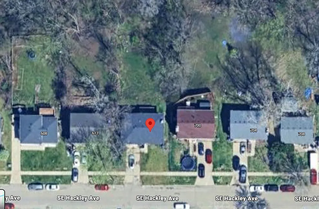 Building Photo - 6166 E Hackley Ave
