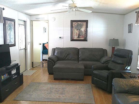 5th image of 33202 Dockside Ln #162