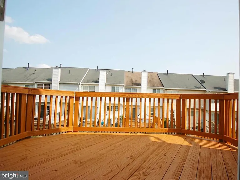 3351 Canton Ct — Photo 18