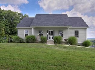 1018 Stringtown Rd, Morgantown, KY 42261