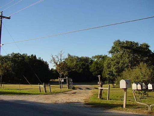 2nd image of 1050 River Trail