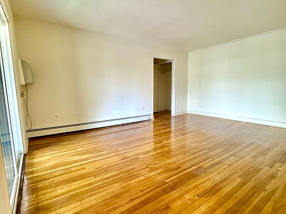 2nd image of 1 Petunia Dr APT 2B
