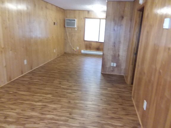 5th image of 912-918 S Lillian Pl #916