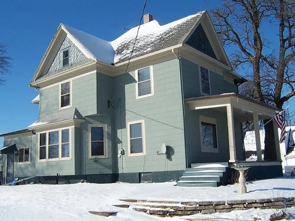 102 Brandon St, Waupun, WI 53963