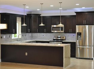 37 N Marlin Ave, Key Largo, FL 33037