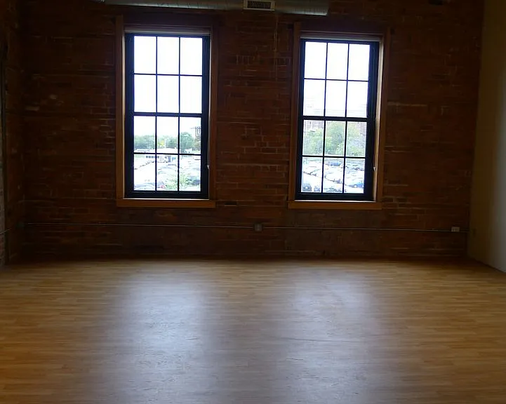 The Lofts at New Amsterdam — Photo 29