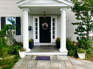 9 Greenlaw Blvd, Newport, RI 02840